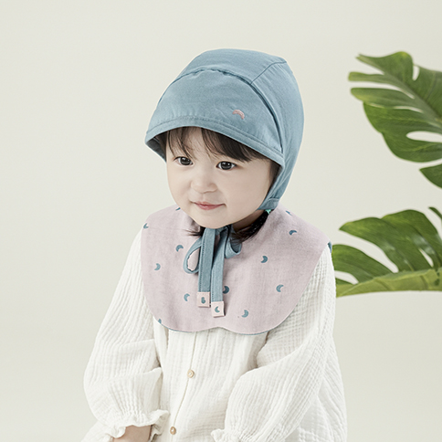 Bamboo Jungle Reversible Fashion Bib(Cape Style)