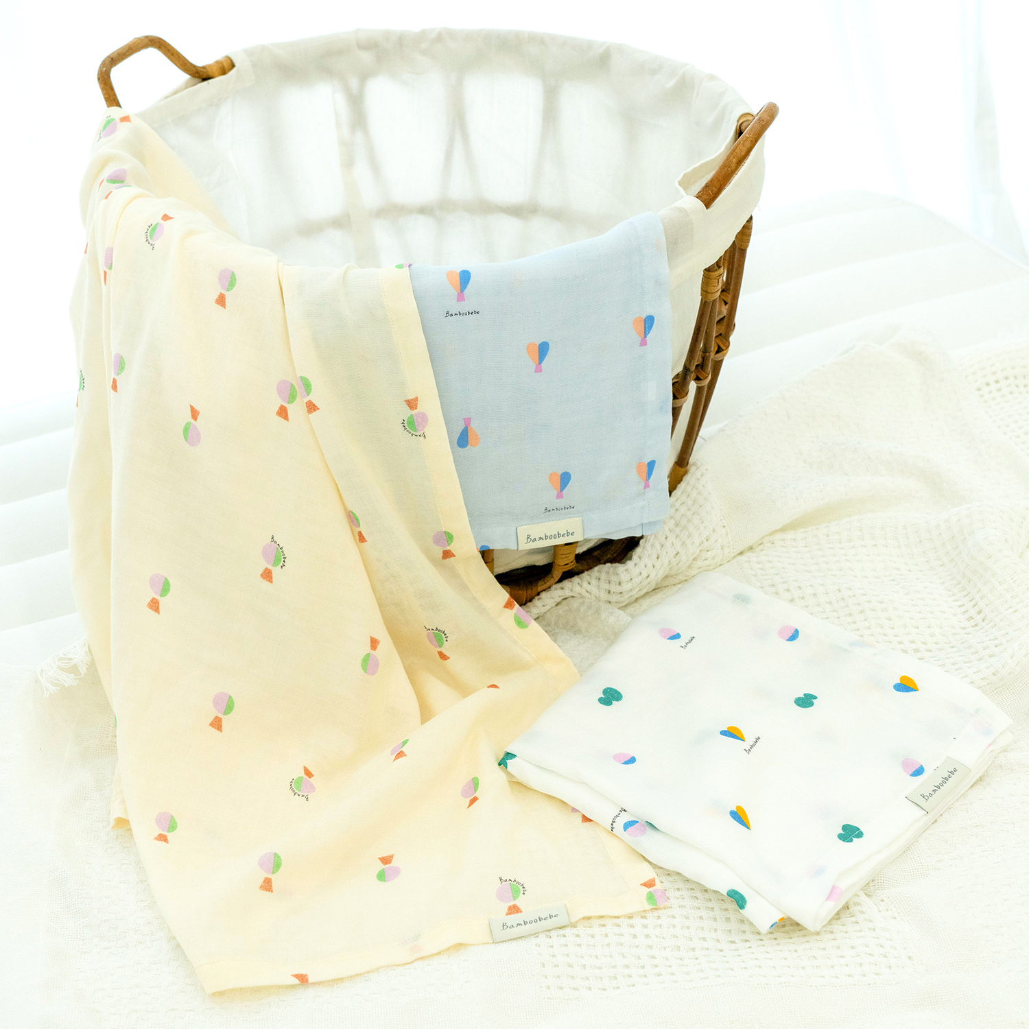 Bamboo Circus Elastic Strap Gauze Blanket