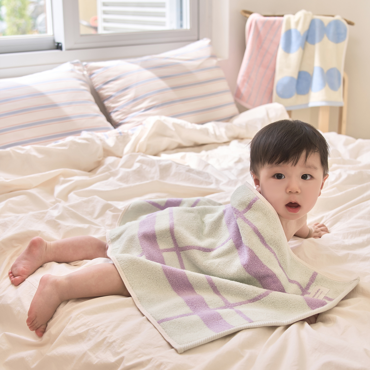 Bamboo Candy Floss Hand Towel