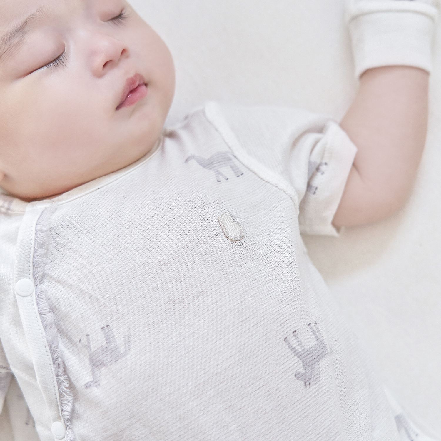 부드러운 말랑이 바디슈트