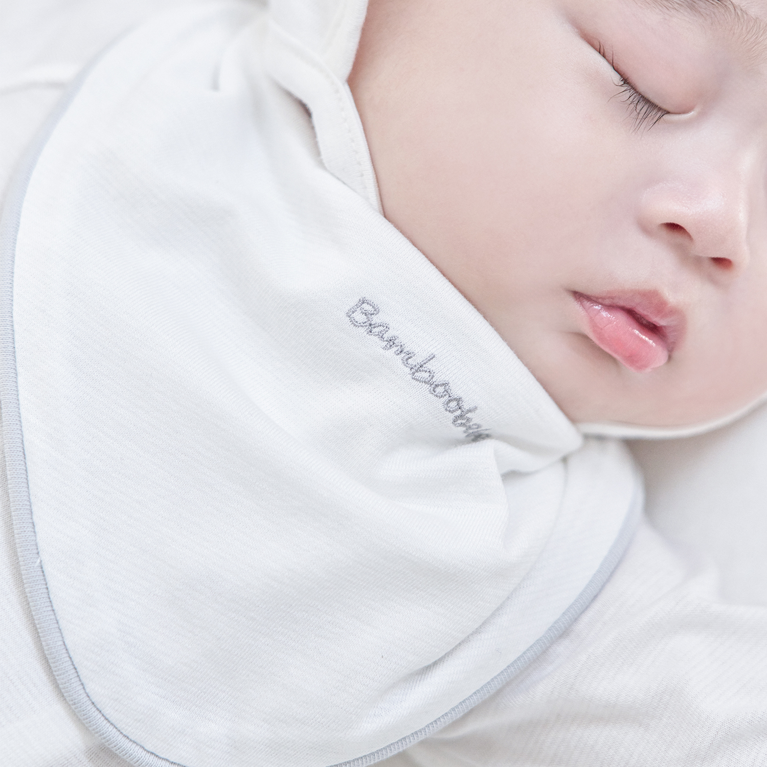 부드러운 말랑이 턱받이