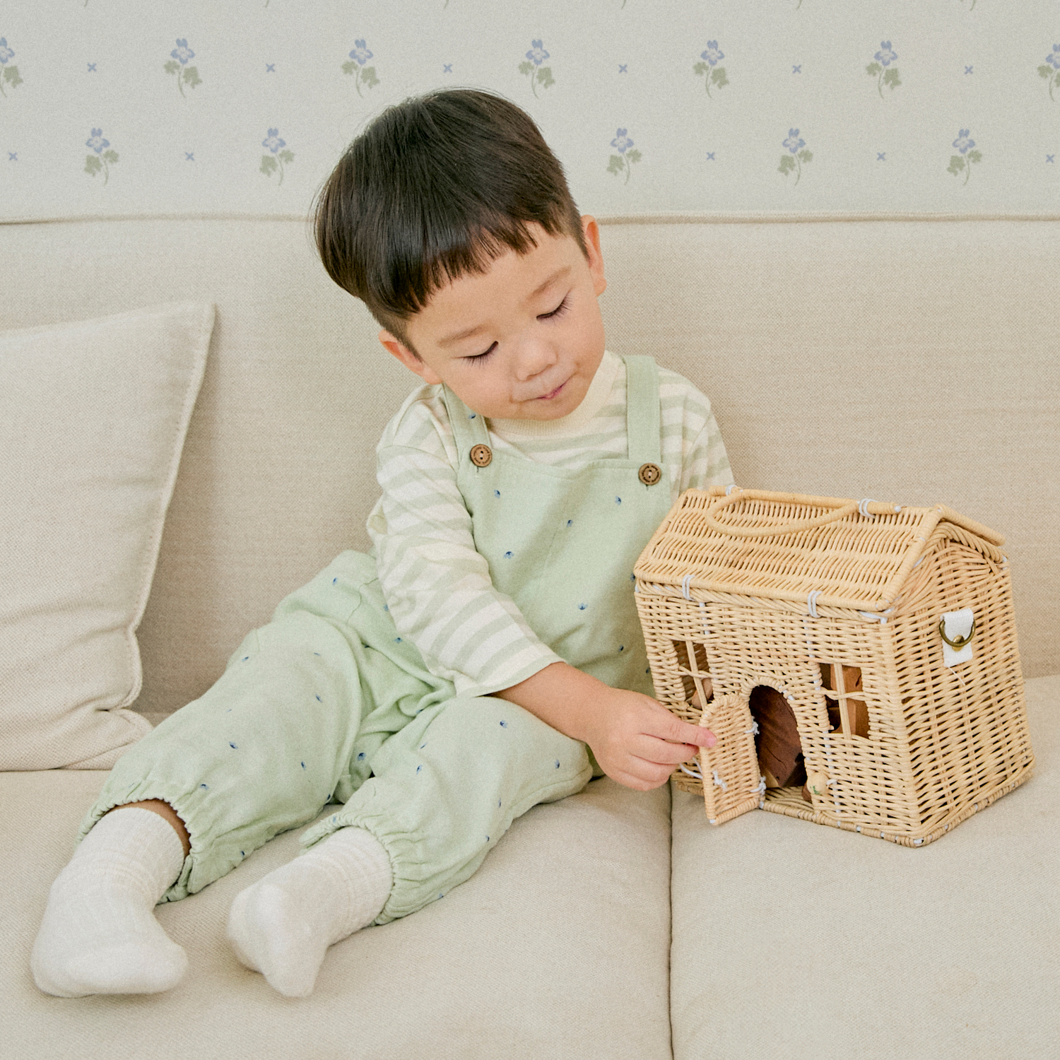 요루거즈 솔랑솔랑 오버롤