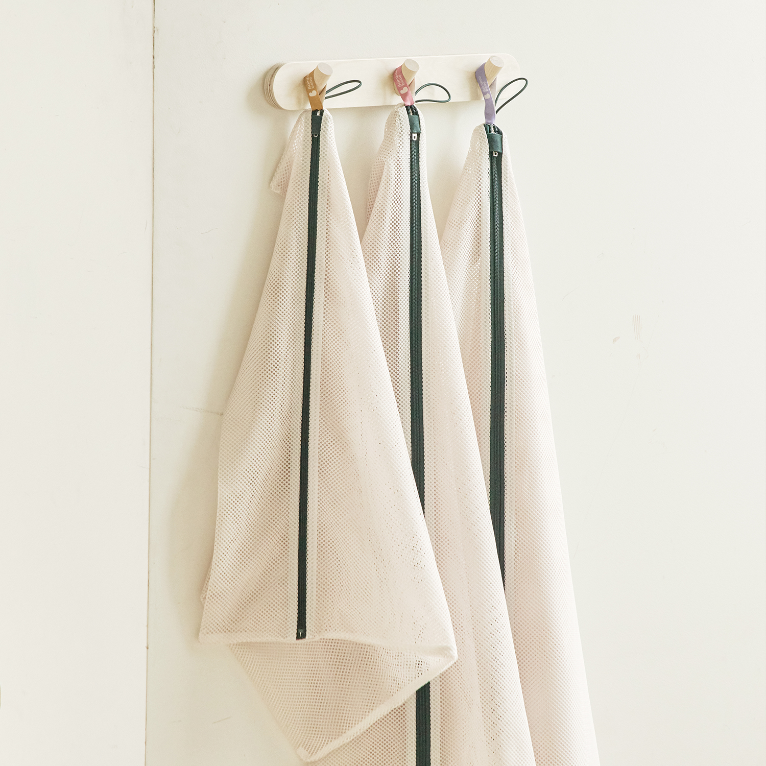 Pure Beige Non-Fluorescent Laundry Net(Square M)