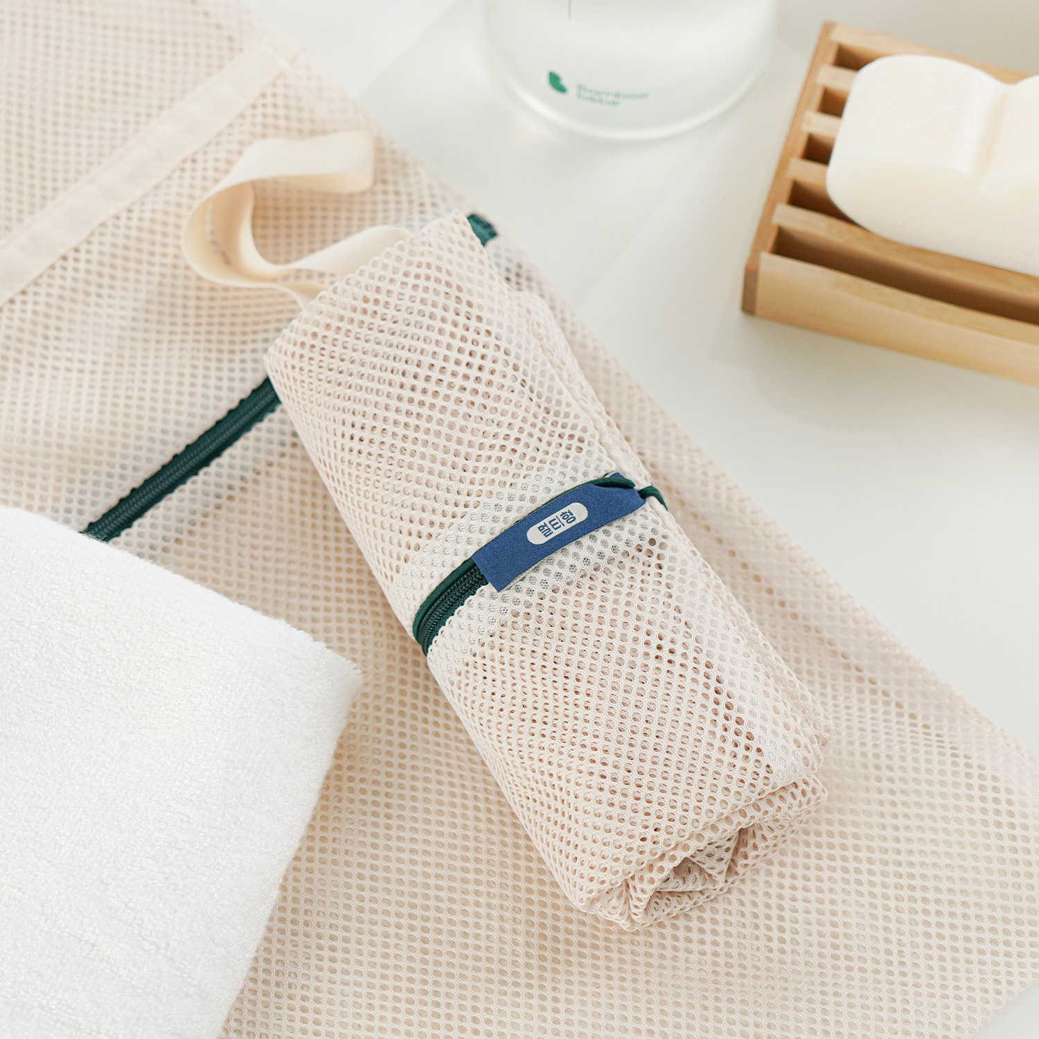 Pure Beige Non-Fluorescent Laundry Net(Multi-Use)